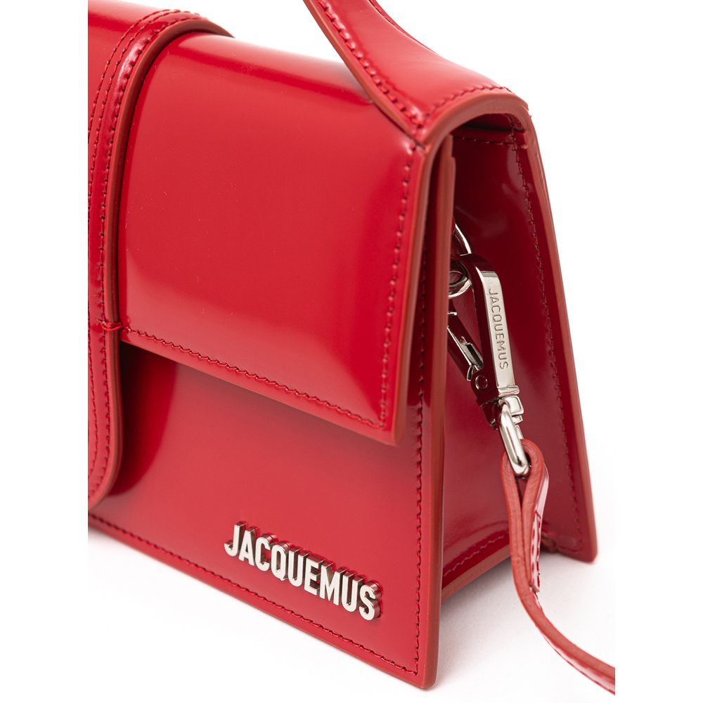 jacquemus-red-patent-leather-shoulder-bag-handle-detail