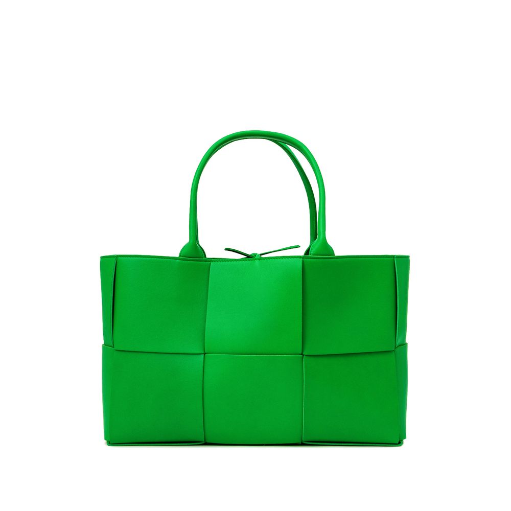 bottega-veneta-green-leather-handbag-front