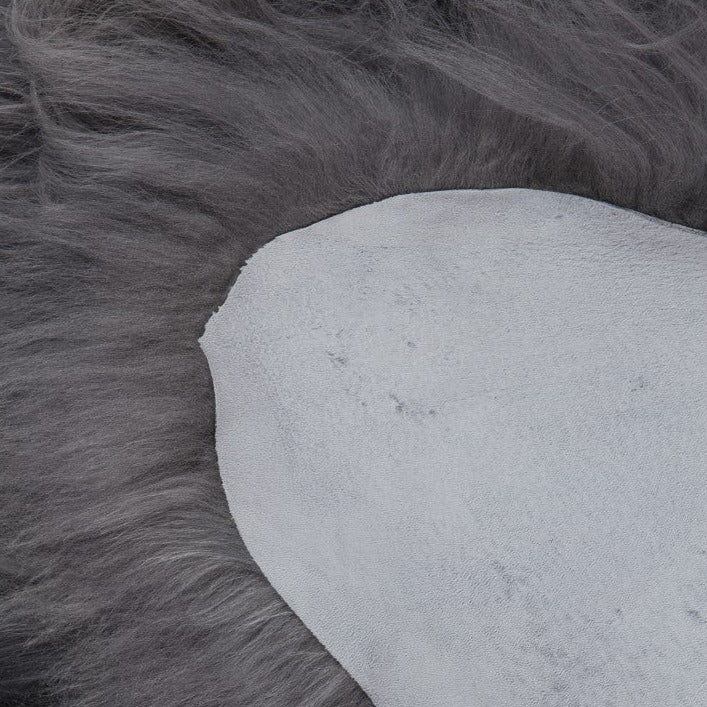 Islandschaffell Dunkelgrau | Lange Haare | 100 x 65 cm
